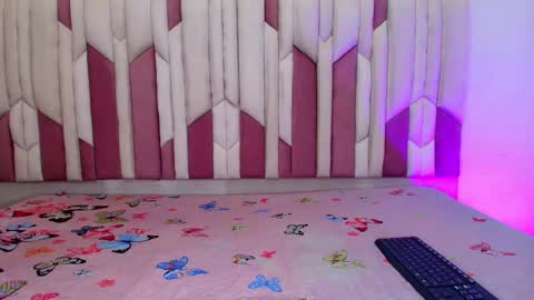 Snapshot of luciana_jam_ chatting on 10-22-25, 03:07 instagram luciana417 online show from 10-22-25, 03:07