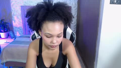 LUCIANA  online show from 04-09-26, 02:11