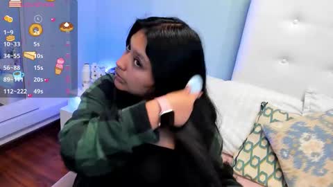 Luciiana online show from 12-15-25, 11:31