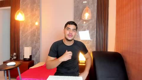 Luciano online show from 06-02-26, 01:13