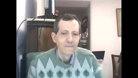Snapshot of lucianoaxel chatting on 10-26-25, 05:02 Luciano online show from 10-26-25, 05:02