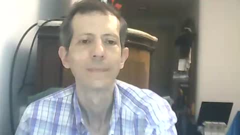 Luciano online show from 04-03-26, 01:47