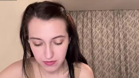 Snapshot of lucibeveridge chatting on 12-03-25, 06:28 Mary online show from 12-03-25, 06:28