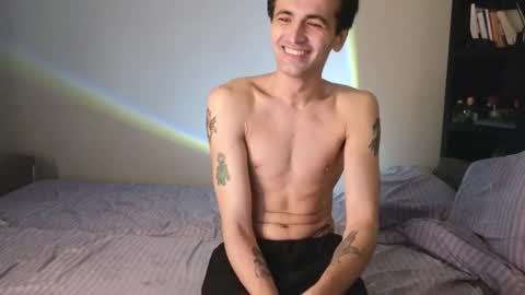 Snapshot of lucidangelok chatting on 10-12-25, 08:30 Angelok online show from 10-12-25, 08:30