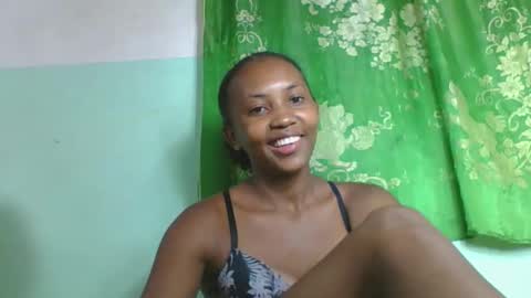 lucie196645 online show from 04-18-26, 07:58