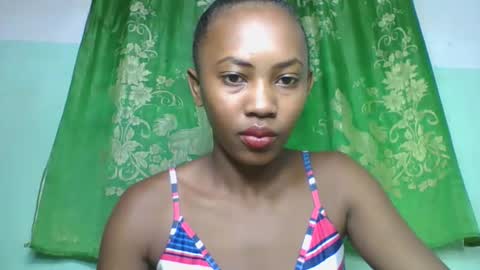 lucie196645 online show from 04-21-26, 02:26