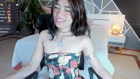 Lucy  online show from 12-12-24, 03:37