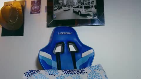 luciferstar01 online show from 04-19-26, 12:54