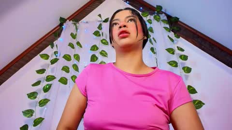 luciia_sweeet online show from 12-19-25, 02:35