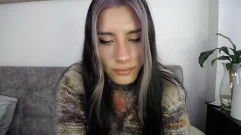 luciiana online show from 02-27-26, 05:46