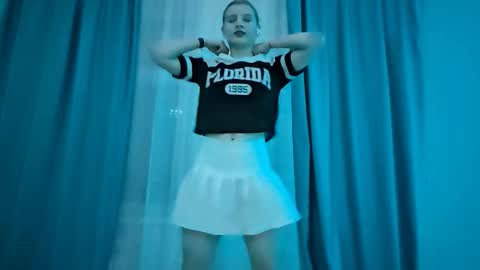 Monika online show from 11-19-25, 08:20