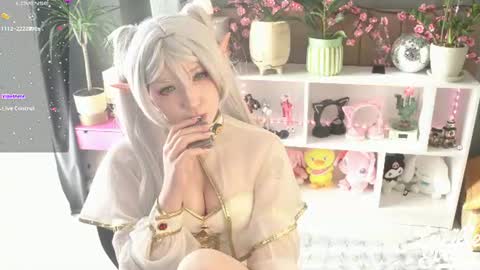 Lucy UwU online show from 06-11-26, 01:53