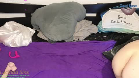 Lucinda online show from 04-07-26, 05:08