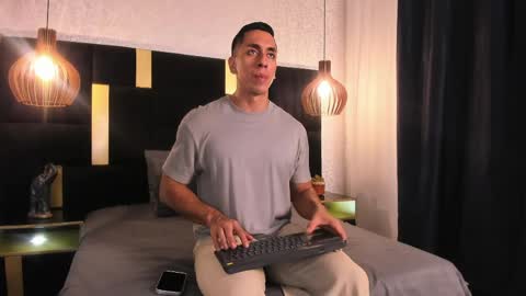 Lucio online show from 04-02-26, 12:14