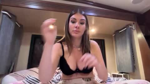 April online show from 10-14-25, 01:06