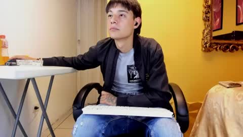 luckk_ online show from 06-27-26, 05:34