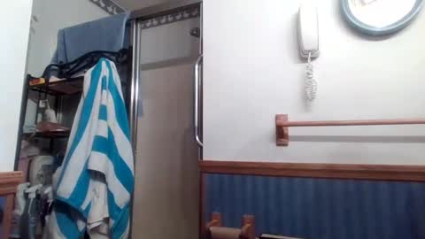 Snapshot of lucky289227 chatting on 10-28-25, 01:03 lucky289227 online show from 10-28-25, 01:03