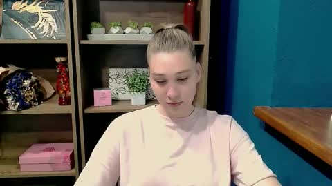Grace online show from 05-19-26, 02:45