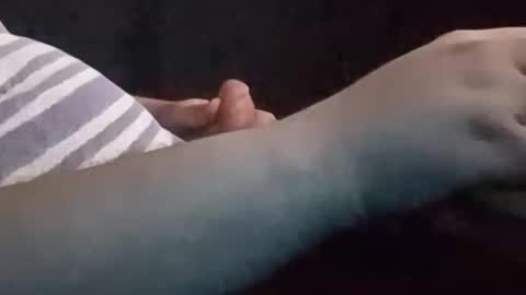 Snapshot of lucky_chance32 chatting on 11-18-25, 10:31 lucky_chance32 online show from 11-18-25, 10:31