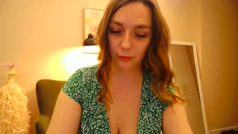 lucky_foryou_baby online show from 12-31-24, 08:23