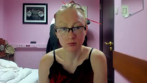 lucky_licky20 online show from 02-22-25, 06:17