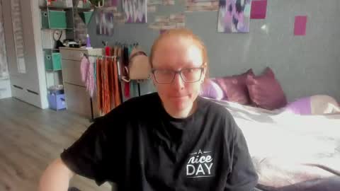 Snapshot of lucky_licky20 chatting on 04-22-26, 02:03 lucky_licky20 online show from 04-22-26, 02:03