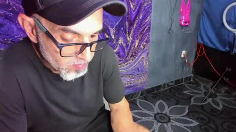 Snapshot of lucky_psychoguy69 chatting on 11-10-25, 02:16 lucky_psychoguy69 online show from 11-10-25, 02:16