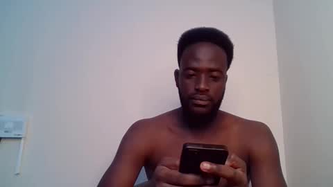 Snapshot of luckycharly chatting on 12-21-25, 09:16 MASTER DOM online show from 12-21-25, 09:16