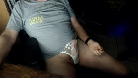 luckycharms9595 online show from 07-07-26, 10:52