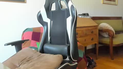 Lucky online show from 06-13-26, 08:12