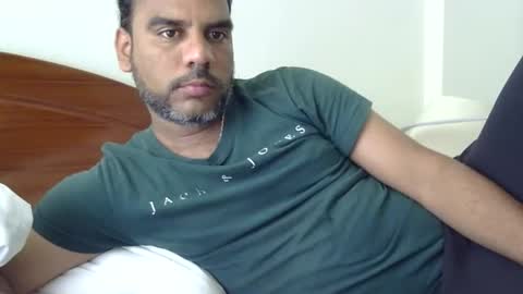 luckyfinalone online show from 10-12-25, 06:07