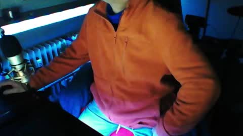        call me  Stefan online show from 03-05-26, 06:59