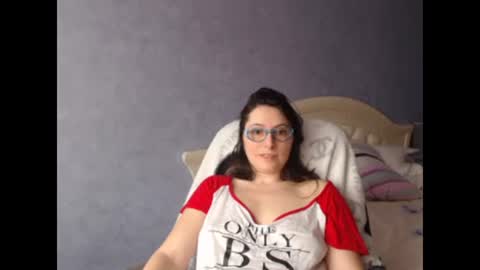 Snapshot of luckylinda23 chatting on 03-12-25, 11:09 luckylinda23 online show from 03-12-25, 11:09