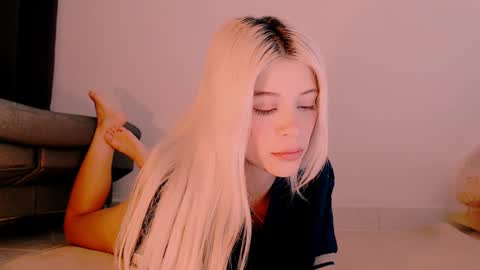 Snapshot of luckysapphire777 chatting on 02-03-25, 10:03 luckysapphire777 online show from 02-03-25, 10:03