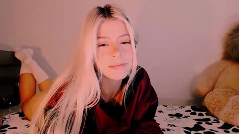 Snapshot of luckysapphire777 chatting on 02-08-25, 04:36 luckysapphire777 online show from 02-08-25, 04:36