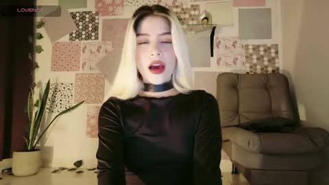 Snapshot of luckysapphire777 chatting on 07-05-26, 12:06 luckysapphire777 online show from 07-05-26, 12:06