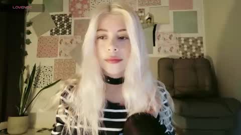 Snapshot of luckysapphire777 chatting on 07-13-26, 12:52 luckysapphire777 online show from 07-13-26, 12:52