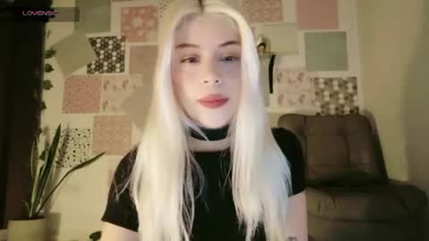 Snapshot of luckysapphire777 chatting on 07-19-26, 11:58 luckysapphire777 online show from 07-19-26, 11:58