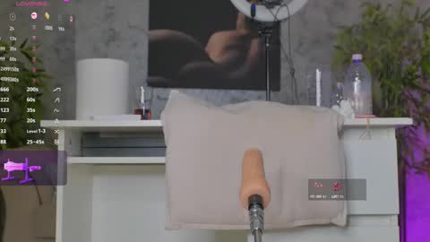 Alice online show from 03-11-25, 02:10