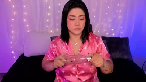 Snapshot of lucy266_ chatting on 10-23-25, 02:11 lucy online show from 10-23-25, 02:11