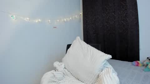 Lucia online show from 12-04-24, 12:19