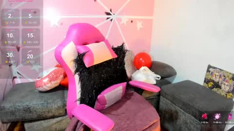 lucy_beatifull online show from 02-14-25, 09:24