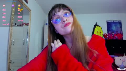 Snapshot of lucy_hess_ chatting on 01-08-25, 01:53 Lucy online show from 01-08-25, 01:53