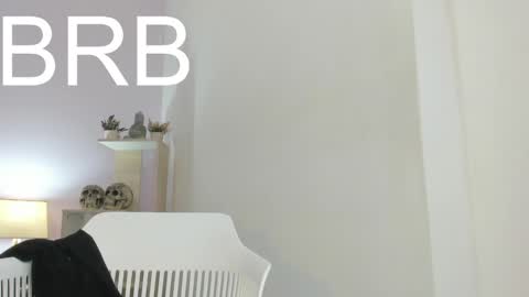 Lucia online show from 01-12-25, 01:00