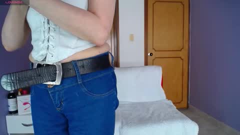  SleepyAbuela online show from 02-04-26, 02:12