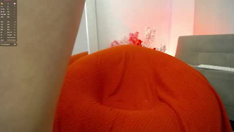 Snapshot of lucy_priincess chatting on 11-22-25, 08:02 lucy online show from 11-22-25, 08:02