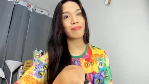 Snapshot of lucy_shane chatting on 11-25-25, 08:58 lucy_shane online show from 11-25-25, 08:58