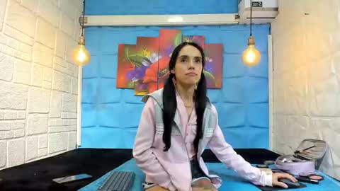 Lucy unlimit come back here  online show from 03-12-26, 01:23