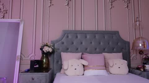 Snapshot of lucyaddison chatting on 05-11-26, 02:50 LucyAddison online show from 05-11-26, 02:50