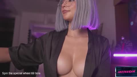 Lucy Alien  online show from 01-23-25, 12:46